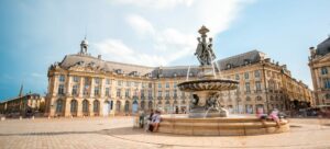 5 courtiers en rachat de crédits à connaître à Bordeaux